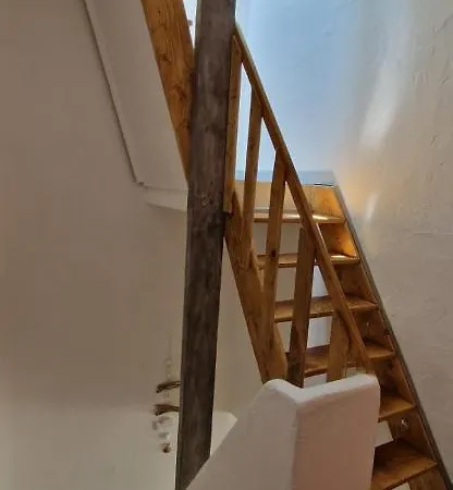 Maison Pres De La Et Du Canal Du Midi * 波尔蒂拉盖